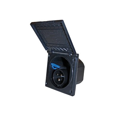 [1490052] Toma Ext 220v Cuadrada Negra
