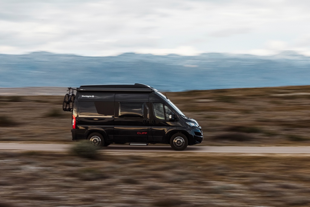 Sunlight Cliff 590 4x4 (eliminar)