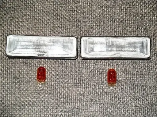 [999999-F008] Juego de lámparas y bombillas de posición lateral izquierda y derecha transparente para Chrysler Jeep Cherokee, (tamaño no estándar)